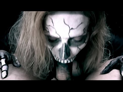 ❤️ Demoniška mergina čiulpia varpą savo juoda burna ir ryja spermą. ❤️ Seks video prie lt.xlxxporno.ru ❌️❤